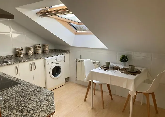 O Pequeno Rincon Альярис